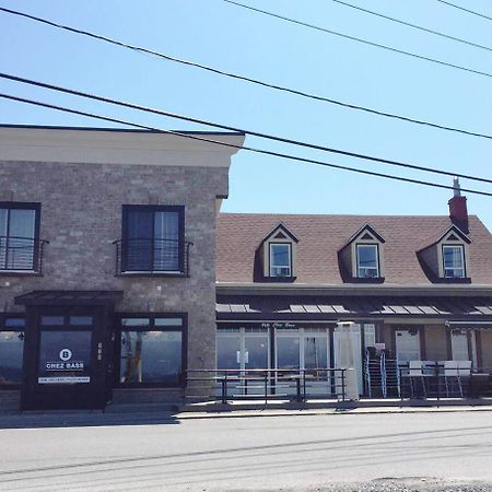 Hotel Le Littoral Bistro Gourmand Et Auberge Sainte Anne-des-Chênes Zewnętrze zdjęcie